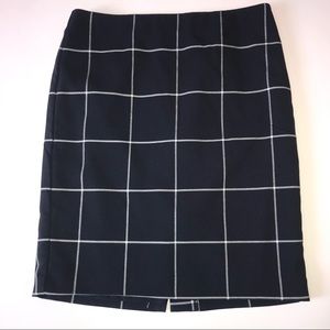 ANN TAYLOR NAVY SKIRT, 4 PETITE